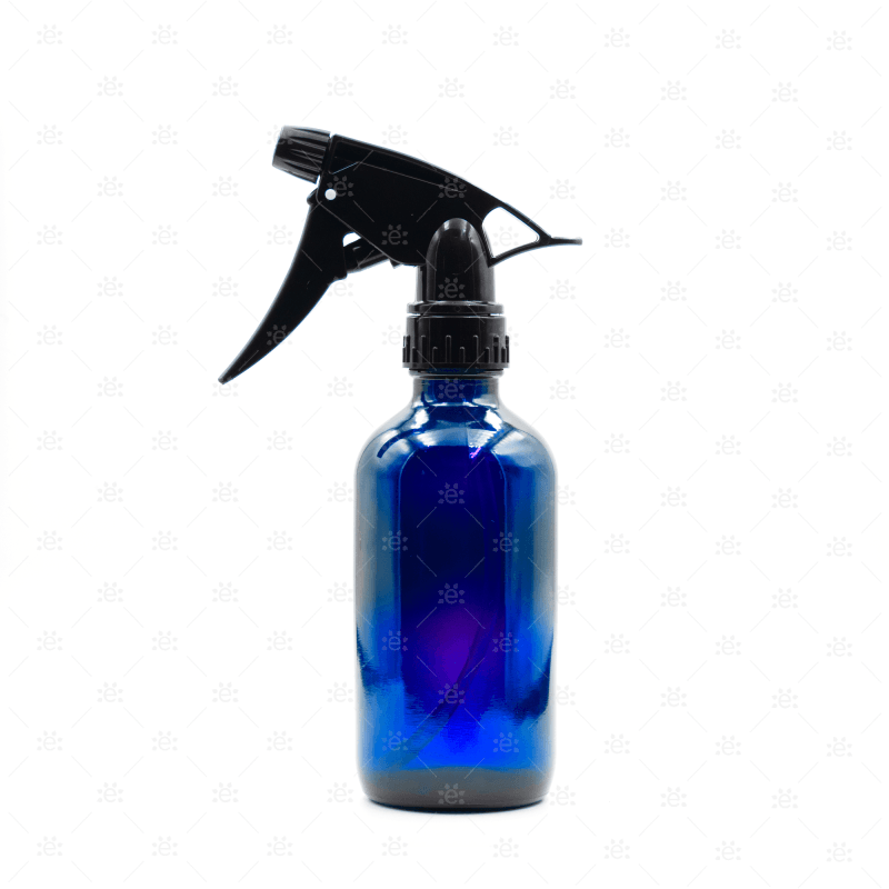 Sprayflaske 240 ml i blå glass med sort trigger sprayhode front